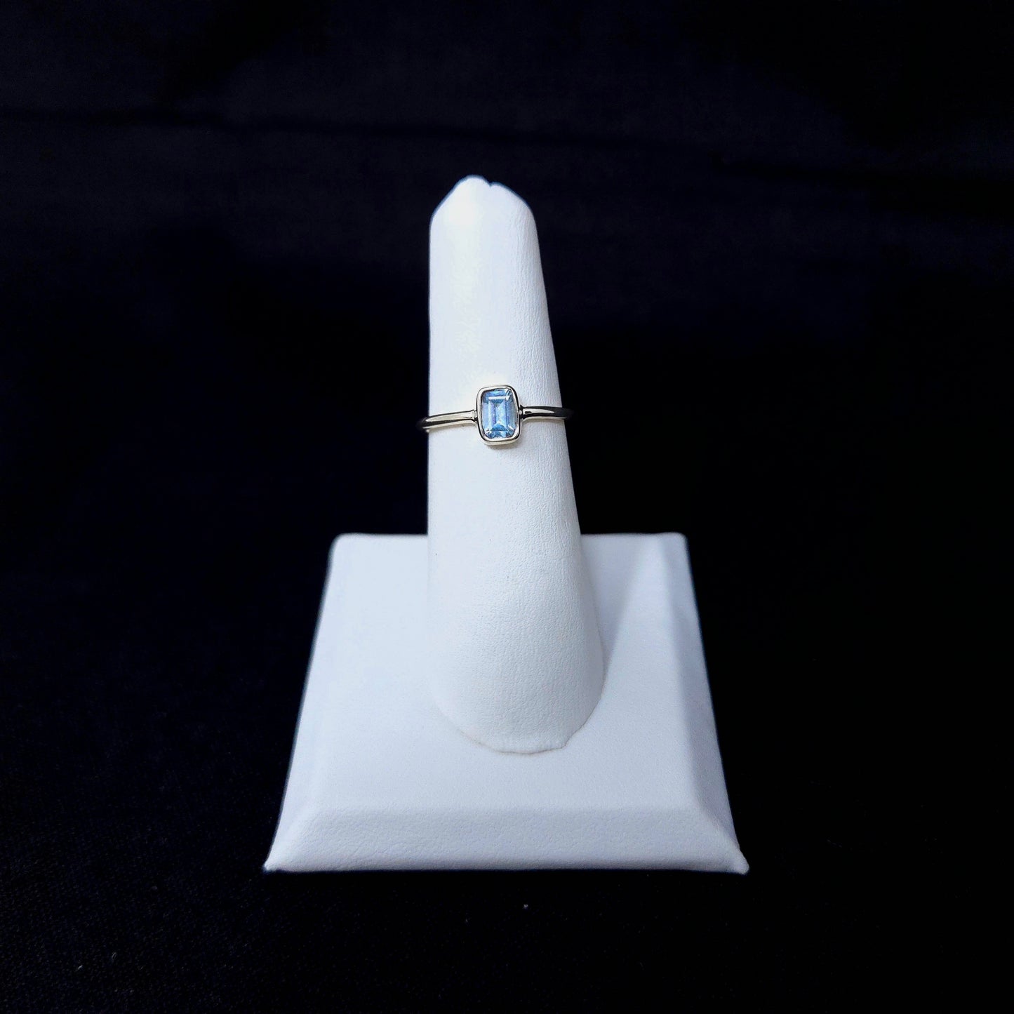 925 Sky Blue Topaz Silver Ring-Faceted
