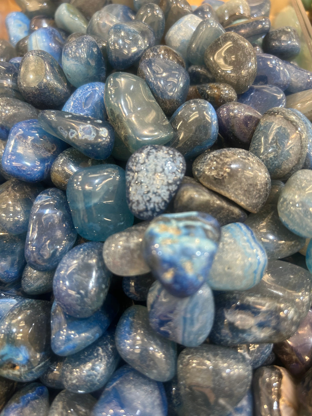 Blue Dyed Agate Tumbled