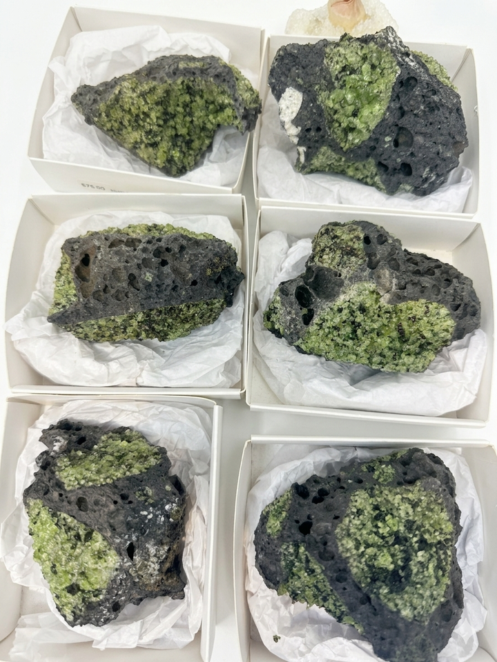 Peridot Specimen (250-500g)