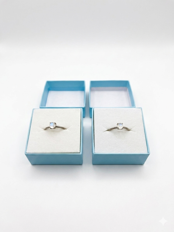 Moonstone Smooth Prong 925 Silver Ring