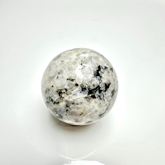Black Moonstone Sphere-Sphere : 200 - 250 g - System