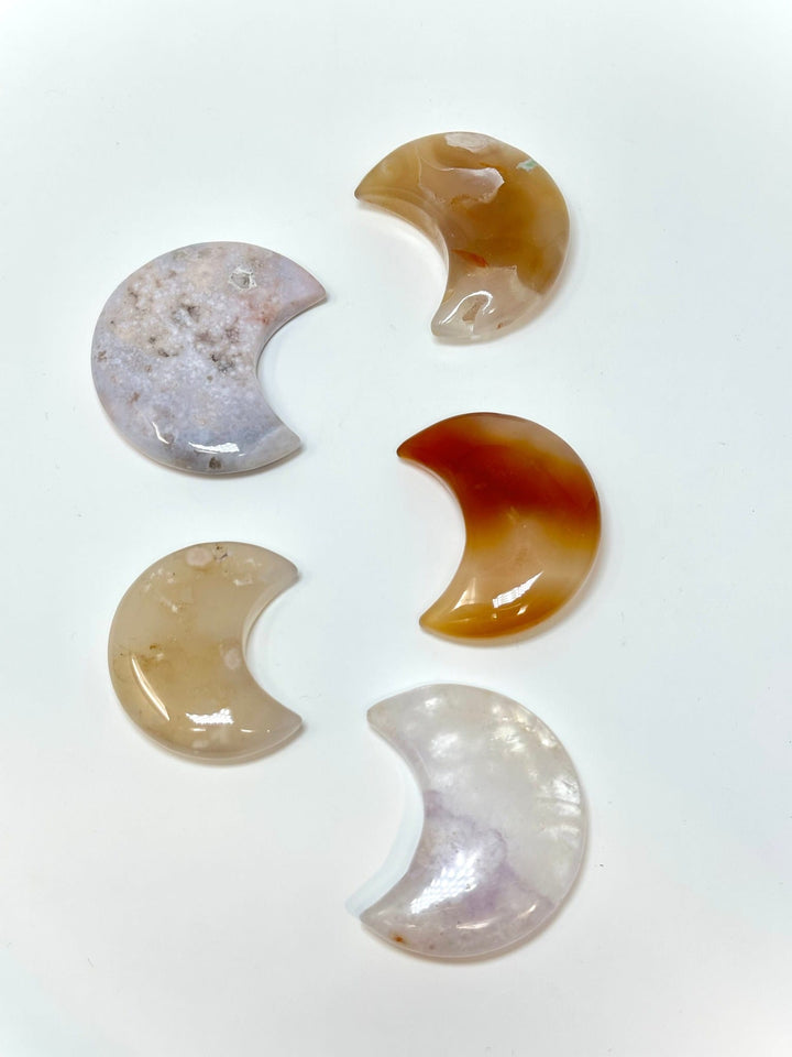 Flower Agate Moon 2-Inch | The Harmony Store Carving
