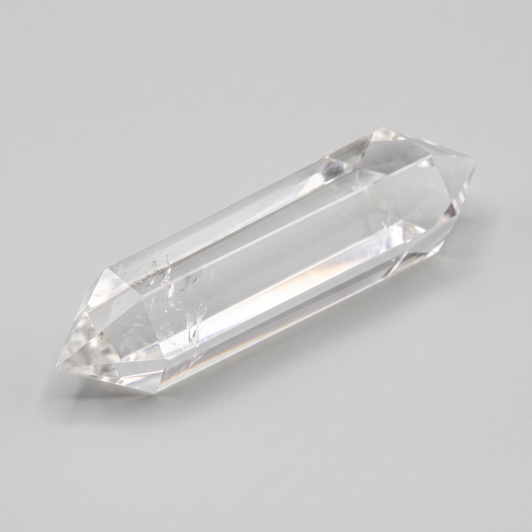 Clear Quartz Vogel Wand