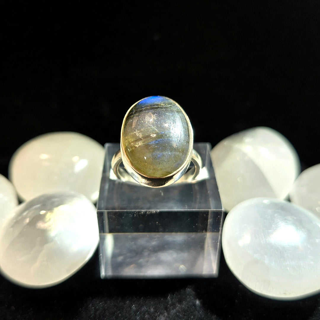 Labradorite Smooth Medium 925 Ring | The Harmony Store Ring