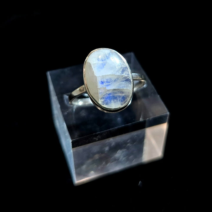 Moonstone Smooth 925 Silver Ring Medium | The Harmony Store Ring
