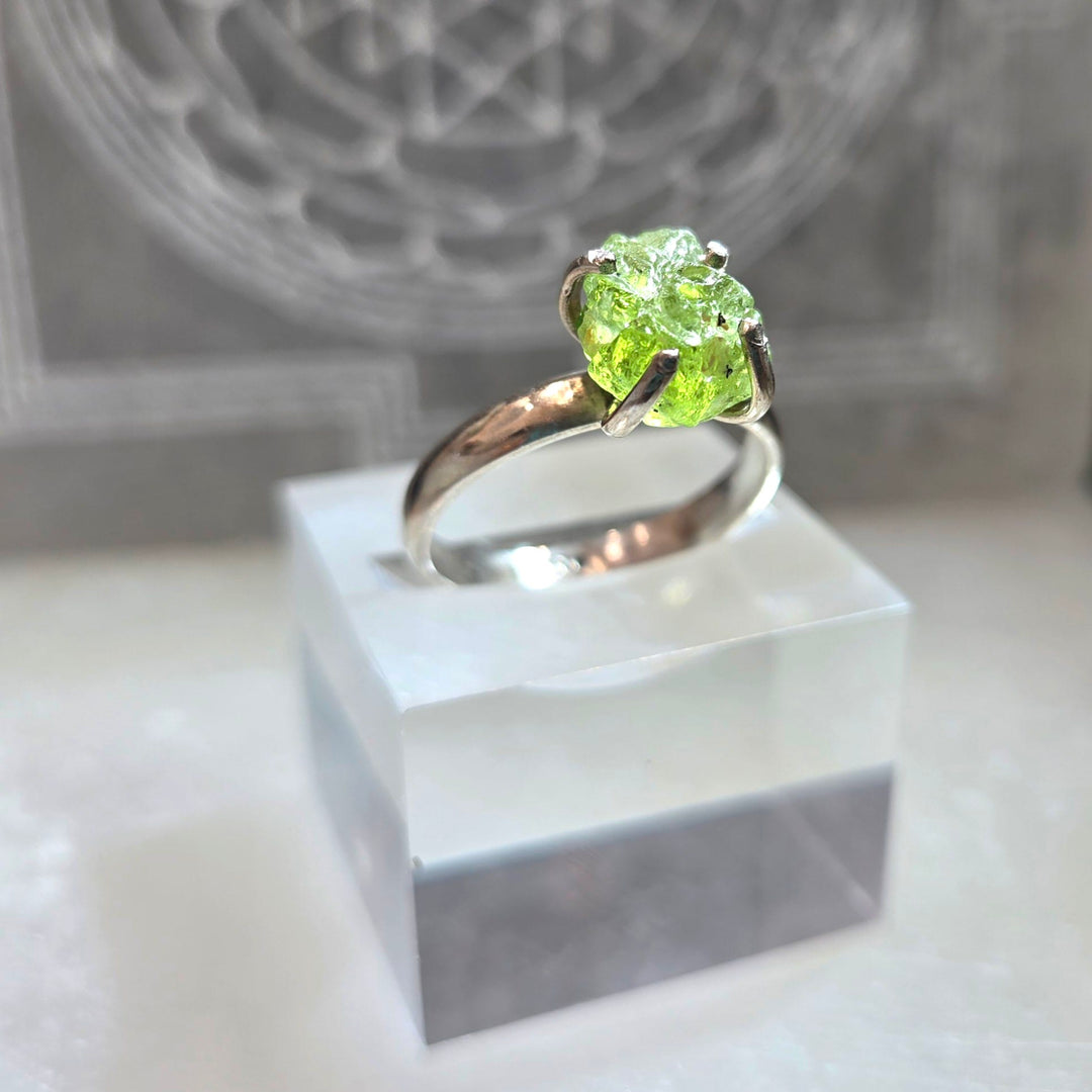 Peridot Rough 925 Silver Ring | The Harmony Store Ring