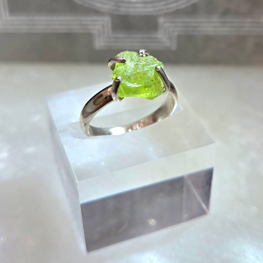 Peridot Rough 925 Silver Ring | The Harmony Store Ring