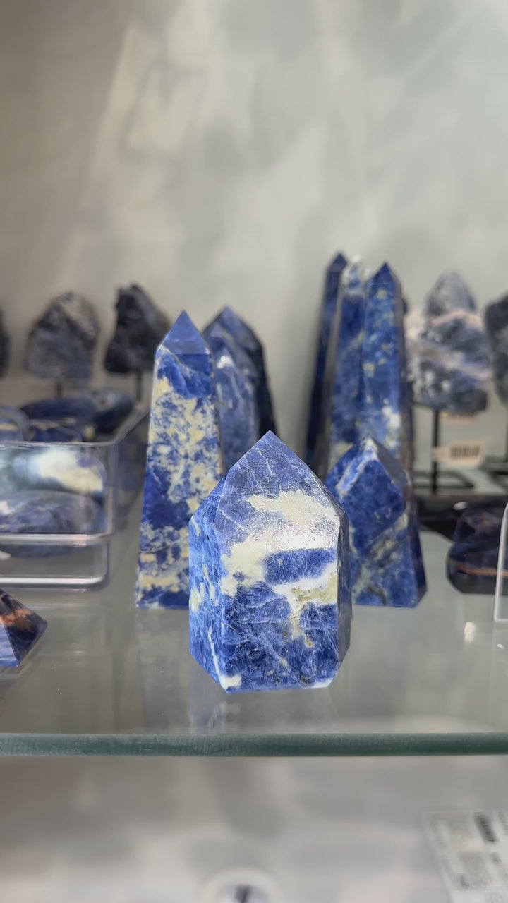 Sodalite Point Tower (Brazil)