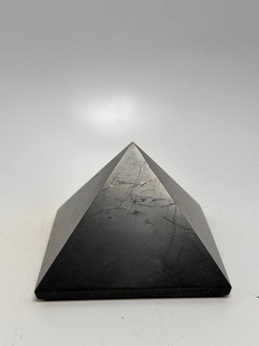 Shungite-Pyramid : 8cm - 3 1/4" - The Harmony Store